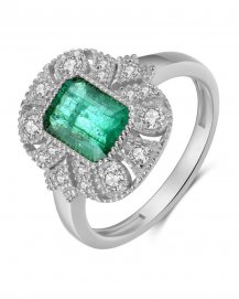EMERALD CUT DIAMOND RING (TR4114)