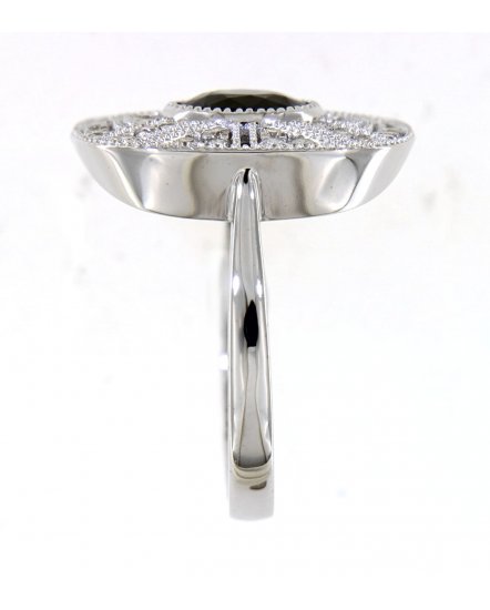 OVAL SAPPHIRE DIAMOND RING (TR4330)