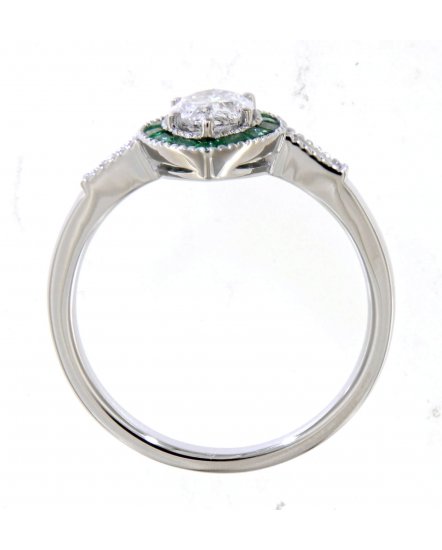 MARQUISE STYLE EMERALD DIAMOND RING (TR4447)