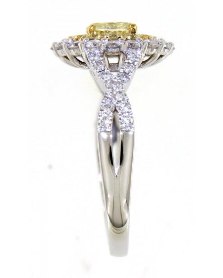 MULTI TONE OVAL DIAMOND ENGAGEMENT RING (TR4477)