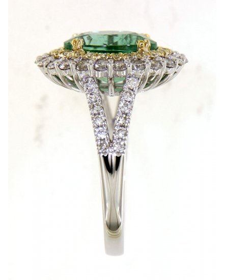 OVAL EMERALD DIAMOND RING (TR4491)