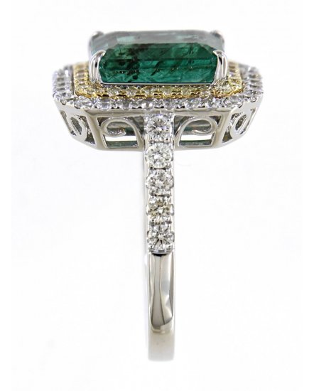 EMERALD CUT DIAMOND RING (TR4593)
