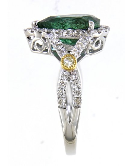 PEAR EMERALD DIAMOND RING (TR4597)