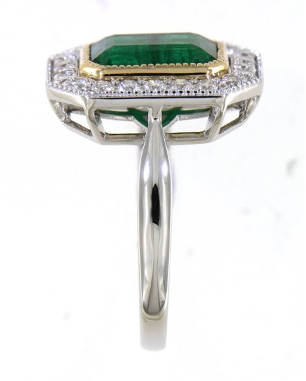 EMERALD CUT DIAMOND RING (TR4601)