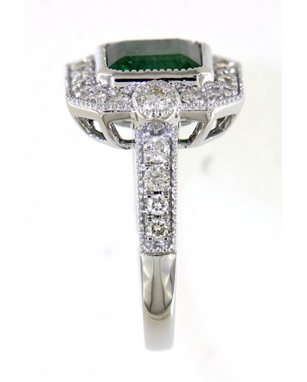 EMERALD CUT DIAMOND RING (TR4604)