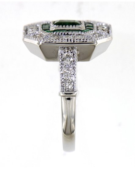 EMERALD CUT DIAMOND RING (TR4613)
