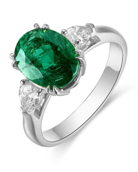 OVAL EMERALD DIAMOND RING (TR4624)