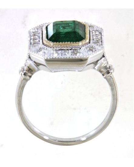 EMERALD CUT DIAMOND RING (TR4625)