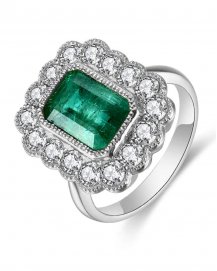 EMERALD CUT DIAMOND RING (TR4628)