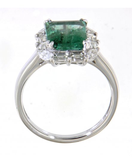 EMERALD CUT DIAMOND RING (TR4630)