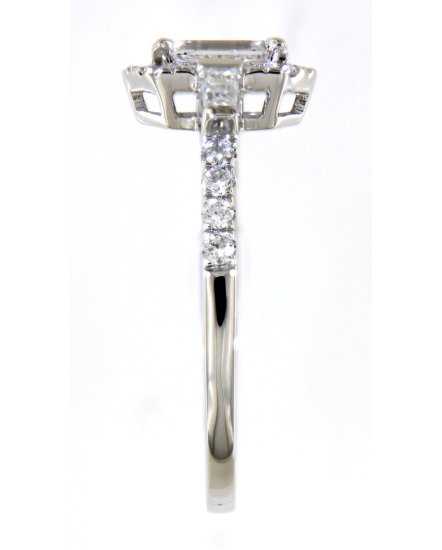 EMERALD CUT DIAMOND ENGAGEMENT RING (TR4632)