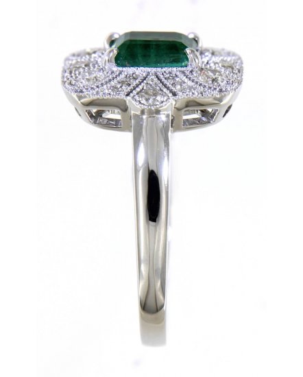 EMERALD CUT DIAMOND RING (TR4642)