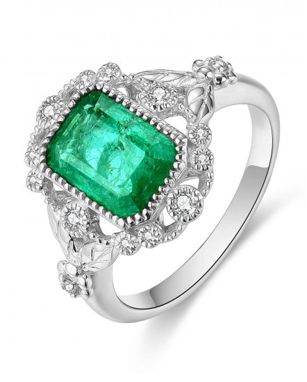 EMERALD CUT DIAMOND RING (TR4648)