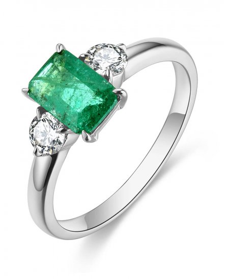 EMERALD CUT DIAMOND RING (TR4653)