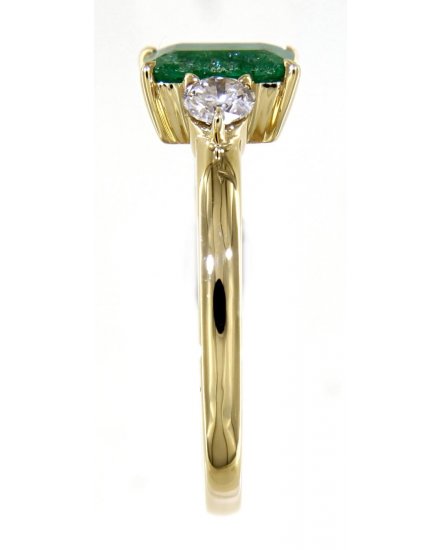 EMERALD CUT DIAMOND RING (TR4653)