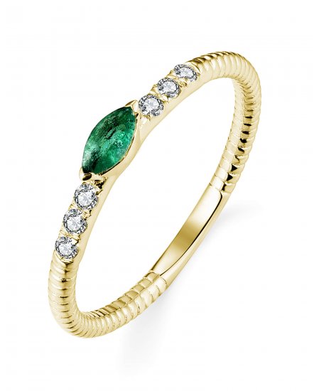 MARQUISE EMERALD DIAMOND RING (TR4934)