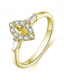 MARQUISE DIAMOND ENGAGEMENT RING (TR4979)