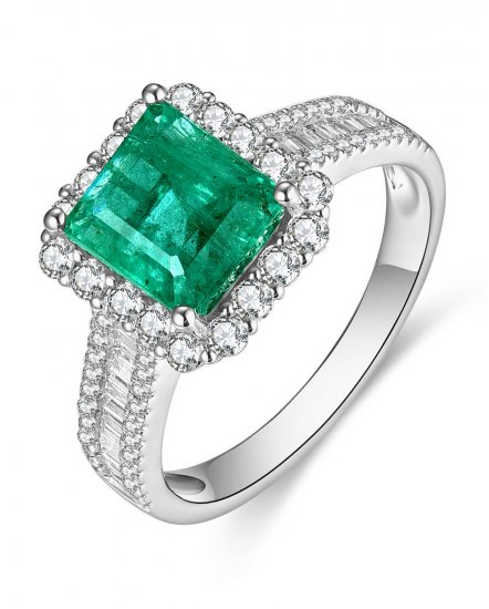 EMERALD CUT DIAMOND RING (TR5006)