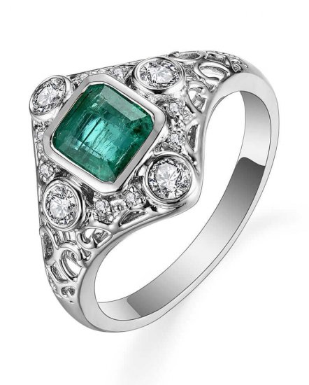 EMERALD CUT DIAMOND RING (TR5046)