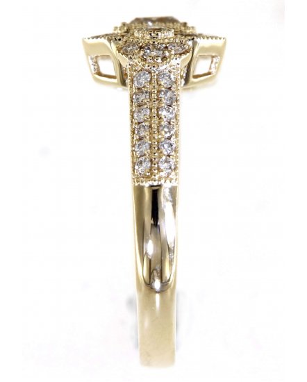 PRINCESS CUT DIAMOND RING (TR5077)