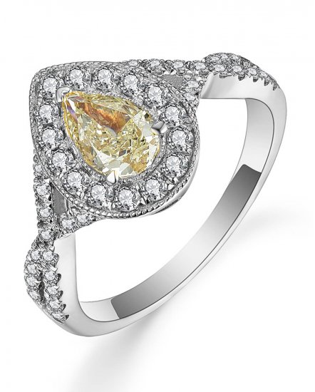 PEAR DIAMOND ENGAGEMENT RING (TR5090)