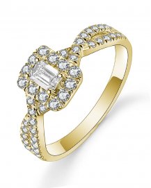 EMERALD CUT DIAMOND ENGAGEMENT RING (TR5124)