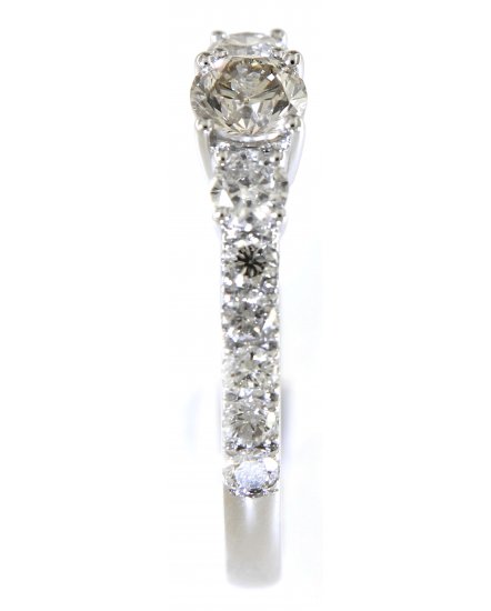 DIAMOND ENGAGEMENT RING (TR5132)