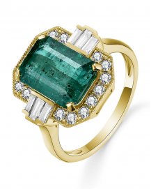 EMERALD CUT DIAMOND RING (TR5162)