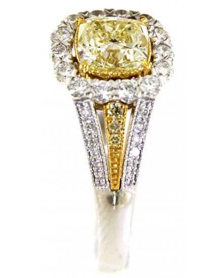 MULTI TONE CUSHION DIAMOND ENGAGEMENT RING (TR5167)