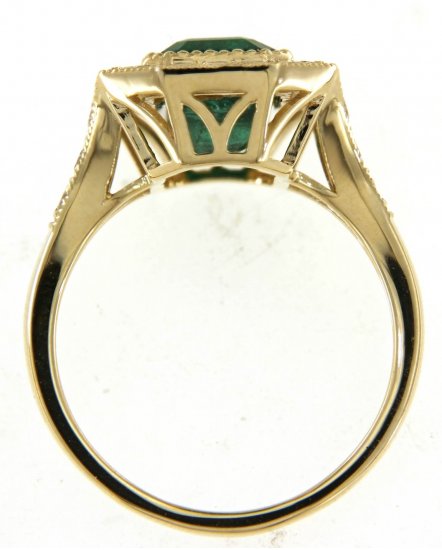 EMERALD CUT DIAMOND RING (TR5195)