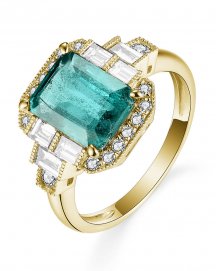 EMERALD CUT DIAMOND RING (TR5222)