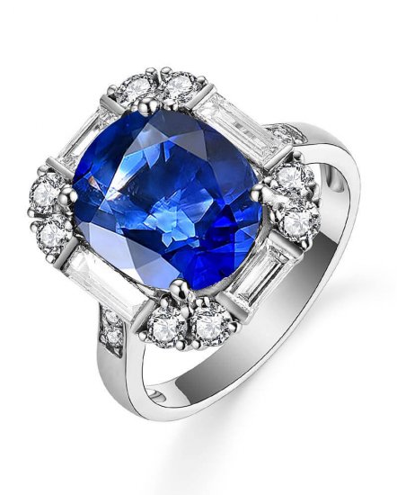 OVAL SAPPHIRE DIAMOND RING (TR5258)