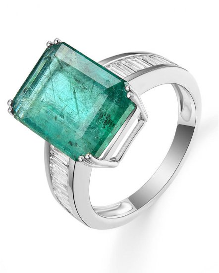 EMERALD CUT DIAMOND RING (TR5302)