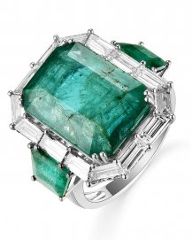 EMERALD CUT DIAMOND RING (TR5303)