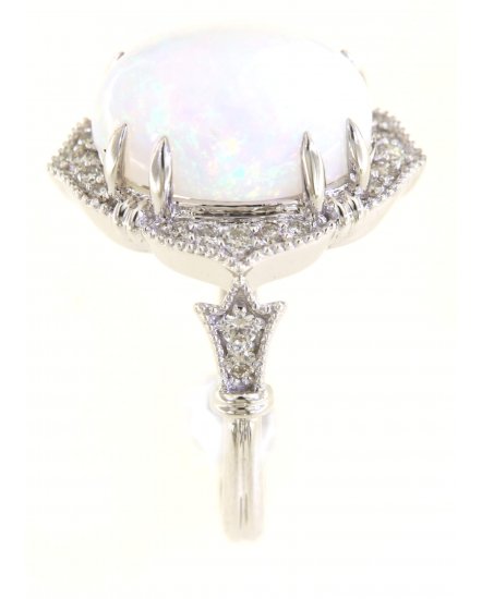 OVAL OPAL DIAMOND RING (TR5325)