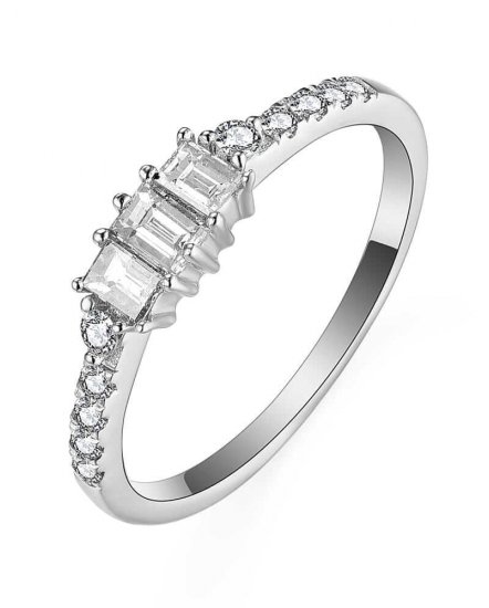 BAGUETTE DIAMOND RING (TR5375)