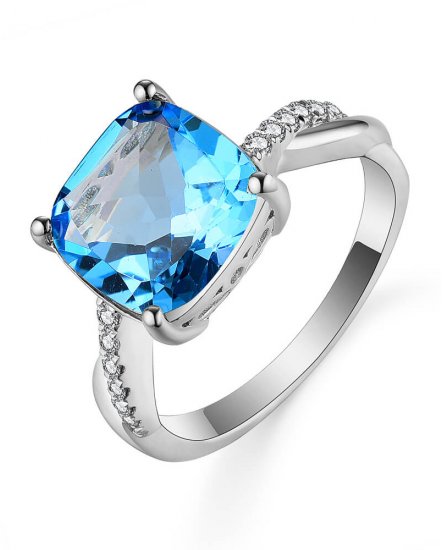 CUSHION SWISS  BLUE TOPAZ DIAMOND RING (TR5487)