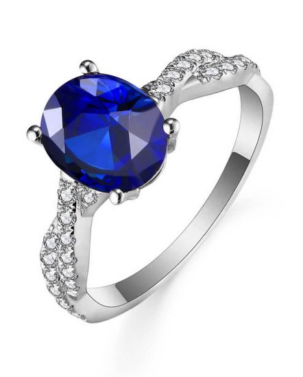 OVAL SAPPHIRE DIAMOND RING (TR5489)