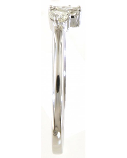 THREE STONE PEAR DIAMOND RING (TR5712)