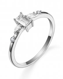 BAGUETTE DIAMOND RING (TR5727)