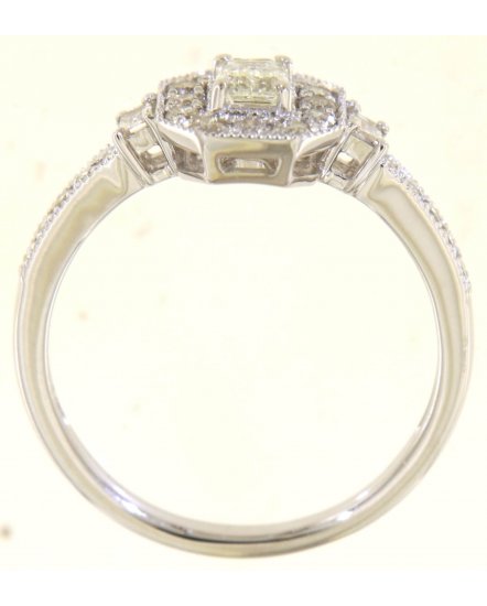 EMERALD CUT DIAMOND ENGAGEMENT RING (TR5741)
