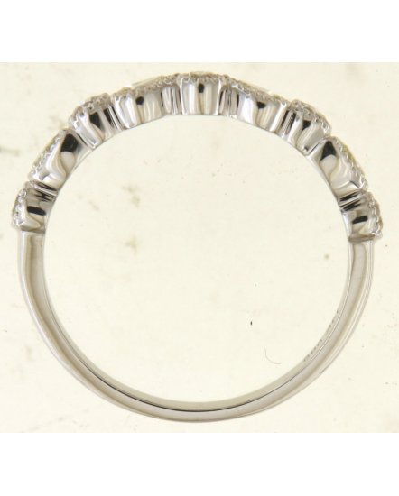 CURVED STYLE PEAR DIAMOND BAND (TR5802)