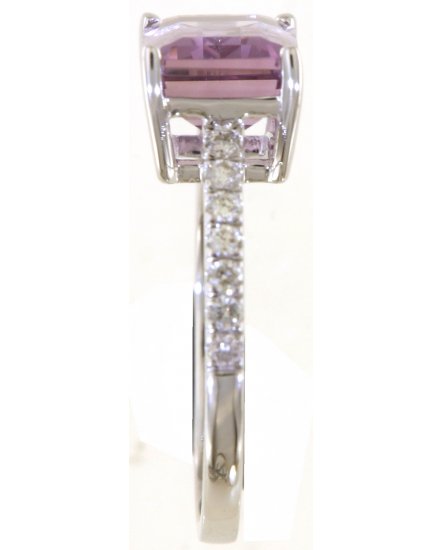 EMERALD CUT AMETHYST DIAMOND RING (TR5809)