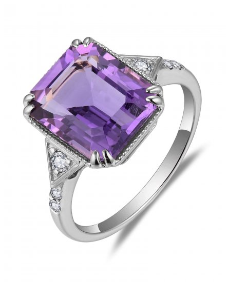 EMERALD CUT AMETHYST DIAMOND RING (TR5869)