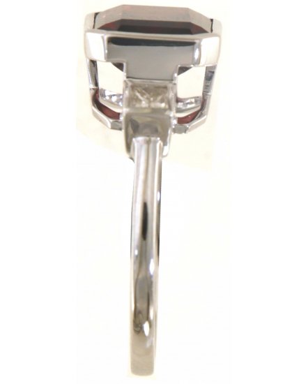 EMERALD CUT GARNET DIAMOND RING (TR5901)