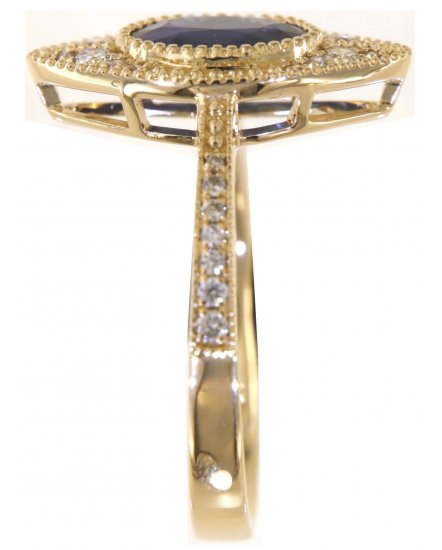 OVAL SAPPHIRE DIAMOND RING (TR5966)