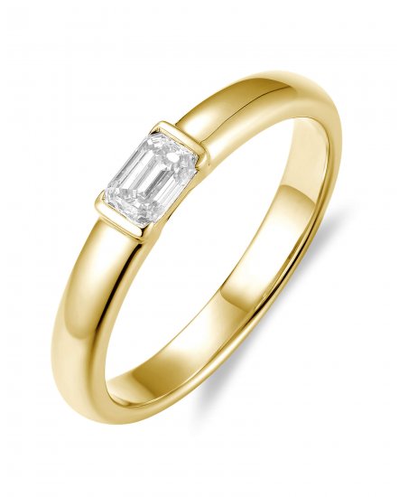 EMERALD CUT SOLITAIRE DIAMOND RING (TR6153)