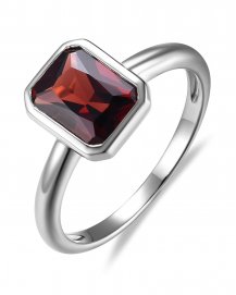EMERALD CUT GARNET DIAMOND RING (TR6390)
