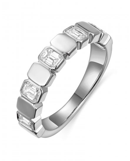 EMERALD CUT DIAMOND BAND (TR6476)