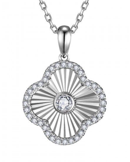 CLOVER STYLE DIAMOND PENDANT (VP523)